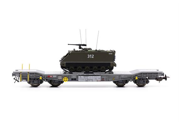PIKO 96281 SBB Panzertransportwagen Slmmps 001-5, mit M113, Ep. VI - H0 (1:87) | Bild 1