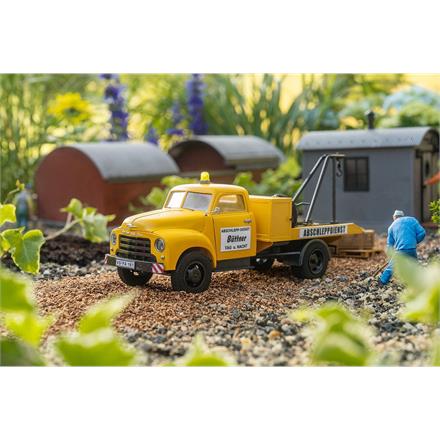 Pola 331618 Abschleppwagen - G (1:22,5)