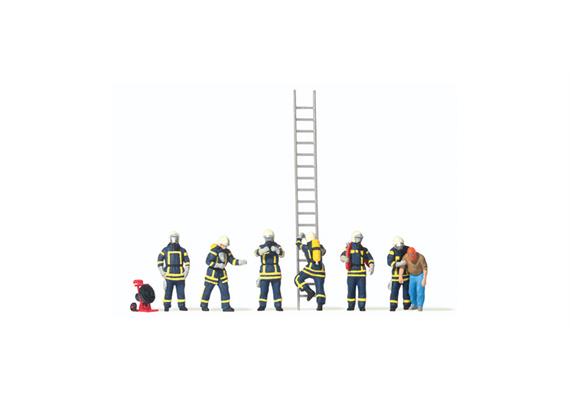 Preiser 10765 Feuerwehrleute in moderner Einsatzkleidung - H0 1:87