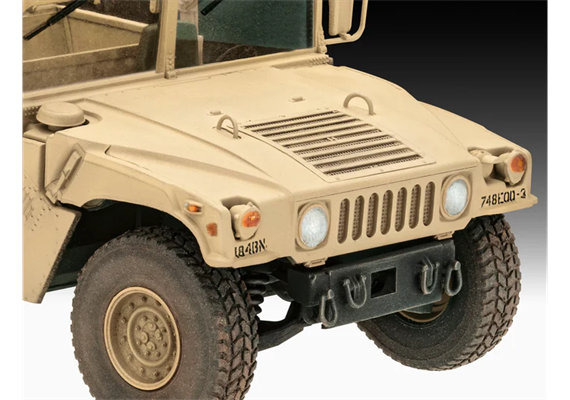 Revell 03366 HMMWV M1097A2 - Massstab 1:35 | Bild 4