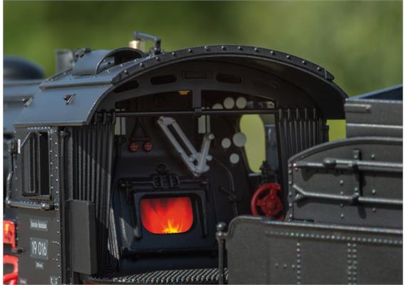 TRIX 25019 Dampflok BR 19.0 "Sachsenstolz" - Überraschungsmodell 2025 - H0 (1:87) | Bild 3