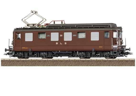 TRIX 25044 BLS Elektrolokomotive Ae 4/4 "251", DC 2L, digital DCC/mfx+/MM/Sound - H0 | Bild 2