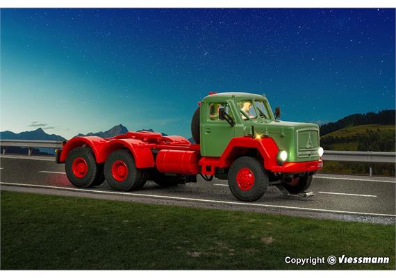 Viessmann 8012 MAGIRUS DEUTZ 3-achs Sattelschlepper, Basis, Funktionsmodell - H0 (1:87) | Bild 4