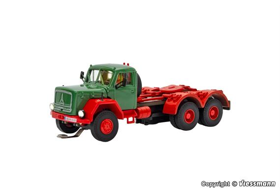 Viessmann 8012 MAGIRUS DEUTZ 3-achs Sattelschlepper, Basis, Funktionsmodell - H0 (1:87) | Bild 1