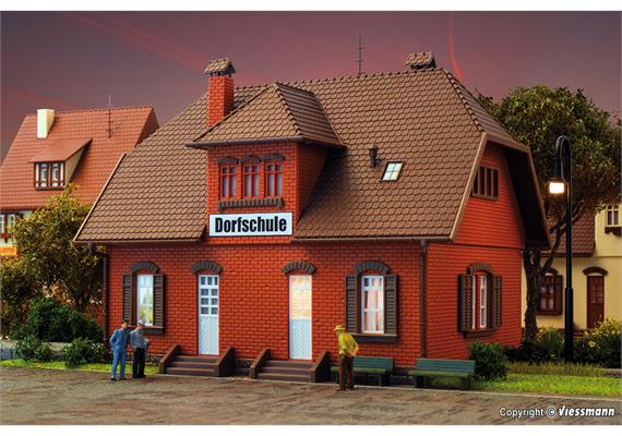 Vollmer 43570 Kleine Dorfschule HO | Bild 2