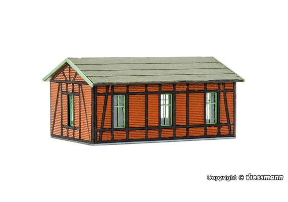 Vollmer 47556 Werkstatt mit Ziegel-/Fachwerkfassade - Polyplate - N (1:160) | Bild 2